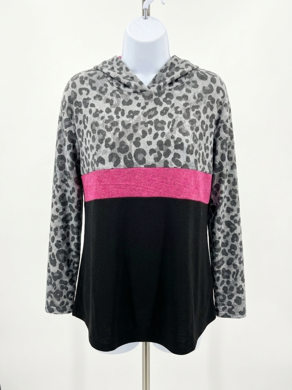 NEW HONEYME snow leopard hoodie in black